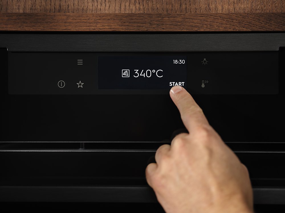 ELECTROLUX EOX8P08WH - Pizzaofen Expert