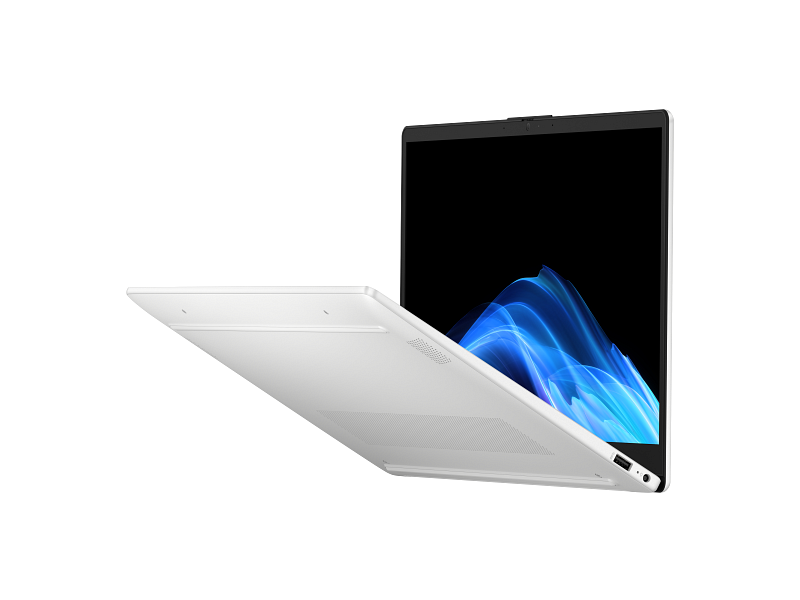 HP C94P6EA#ABD - OmniBook 3 Next Gen AI Laptop