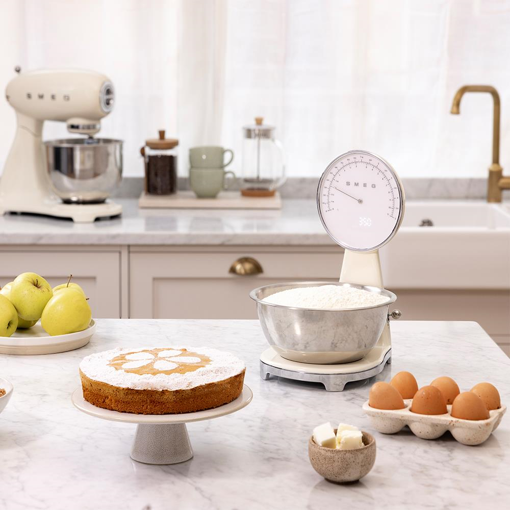 SMEG KSF01CRWW - Smeg Küchenwaage 50er Jahre Stil Panna