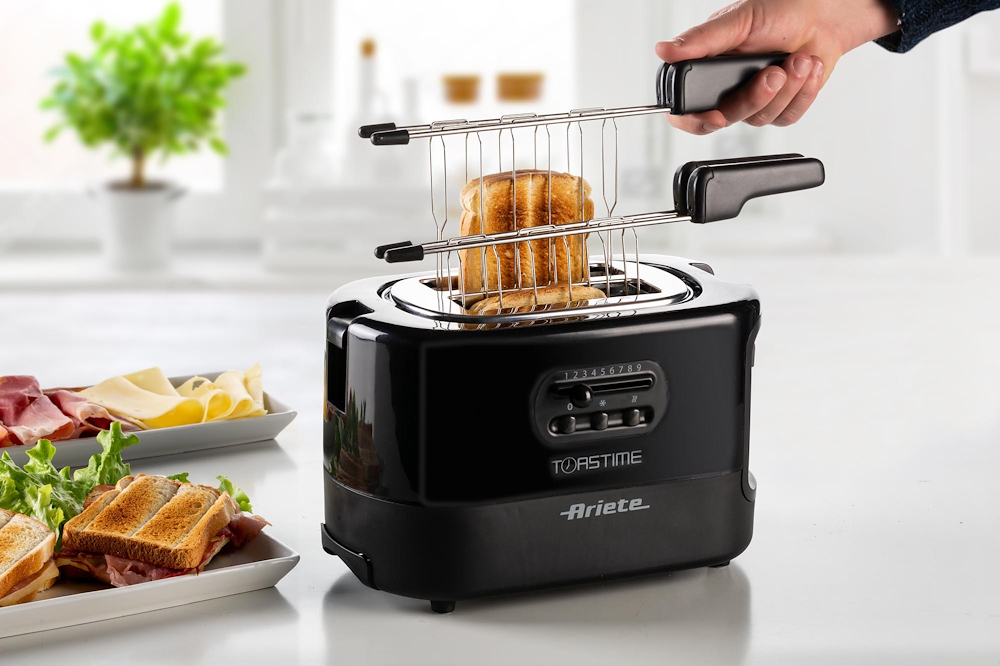 ARIETE 159NERO - 700W Toaster mit 9 Röstgraden