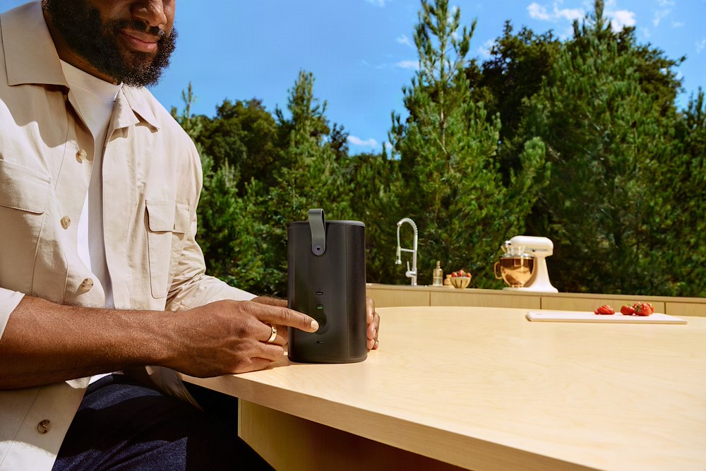 SONOS PLAYBLACK - Tragbarer Mini Lautsprecher Wi-Fi