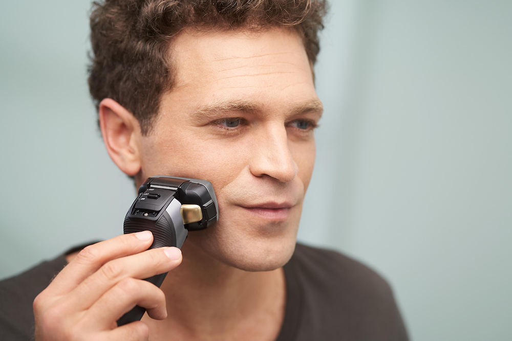 PANASONIC ESLV69S803 - Elektrorasierer 5 Klingen Wet & Dry