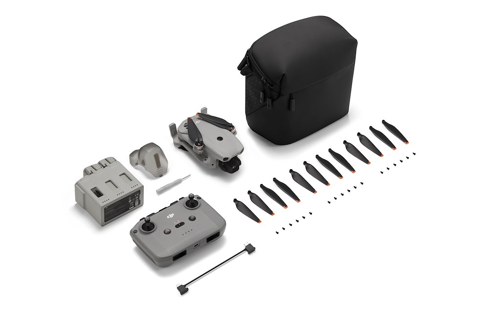 DJI LITOX1FLYMORECOMBORCN3 - Premium Drohne für Anfänger