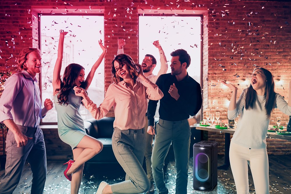 PANASONIC SCTMAX45EK - Party Lautsprecher mit Bluetooth und Lichteffekten