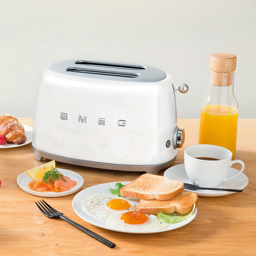 SMEG TSF01WHEU - 50er Jahre Toaster in Weiß