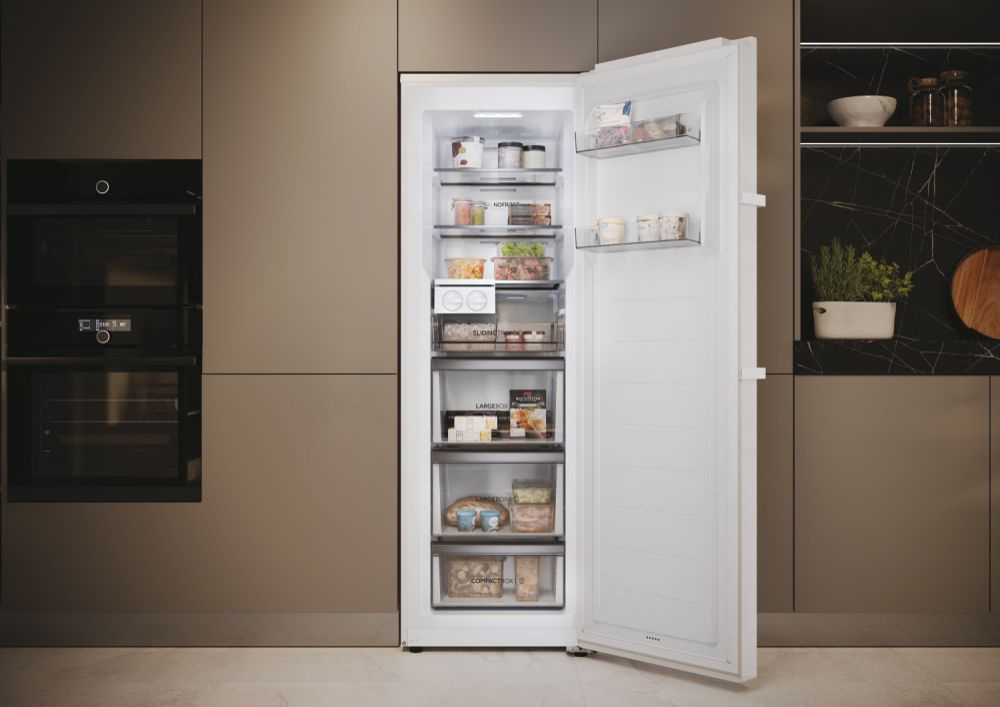 HAIER H4F272WDH1 - Vertikaler Gefrierschrank 276L mit WiFi
