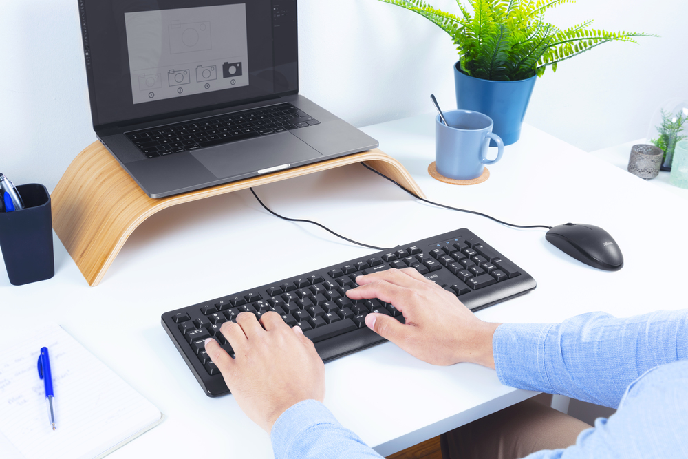 TRUST 23882 - Trust Primo USB Tastatur