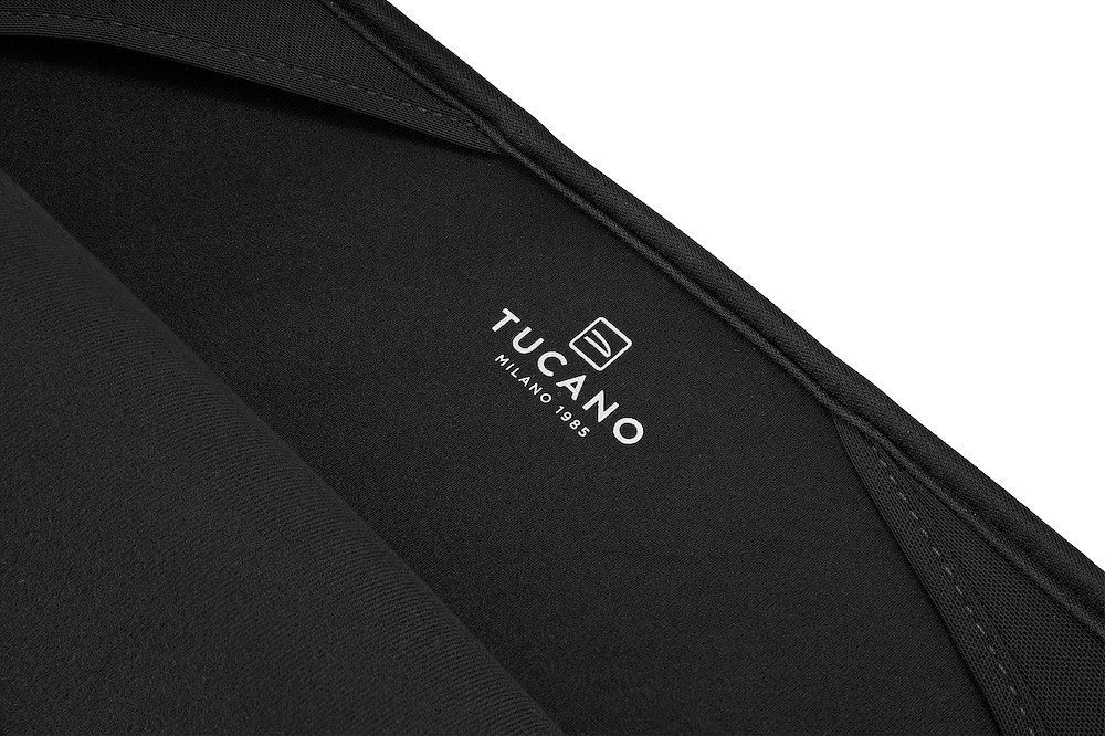 TUCANO BFC21516-BK - Neoprenhülle Schwarz 15,6"