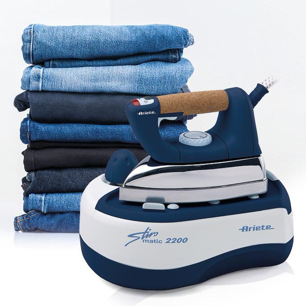 ARIETE 6257 - Ultrakompakt Dampfbügeleisen Stiromatic