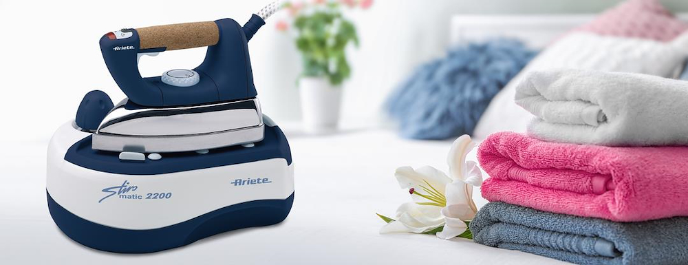 ARIETE 6257 - Ultrakompakt Dampfbügeleisen Stiromatic